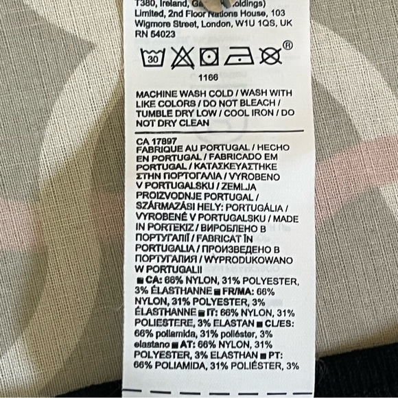 ATHLETA GIRL Black Gray Camouflage Camo Power Up Seamless Thumbhole Top Large - Picture 12 of 12